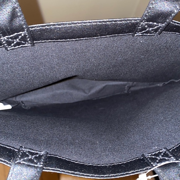 Bath & Body Works | Trick or Treat Glow Gift Bag NWT - Picture 5 of 5